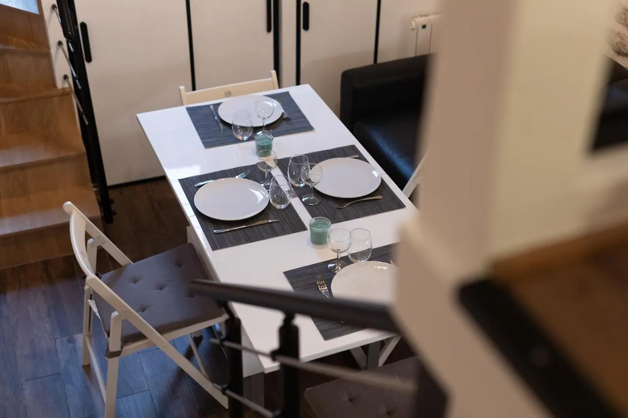 Апартаменты Modern Tasty Loft Saint Germain Latin Quarter Париж 0*,  Франция
