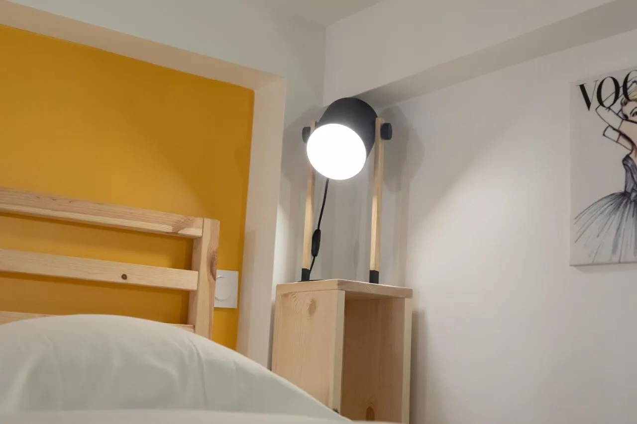Апартаменты Modern Tasty Loft Saint Germain Latin Quarter Париж Франция